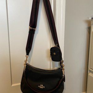 Coach NYL Ellis - Barely Used!  Excellent condition!